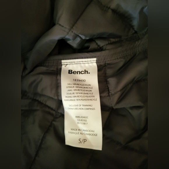 NEW Bench Puffer Women Vest Black , Size Small - Picture 5 of 6